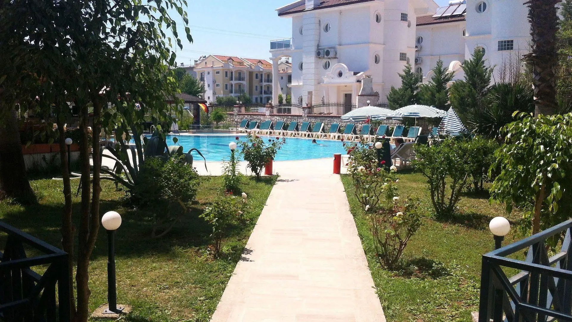 Bezay Hotel Fethiye 2*,