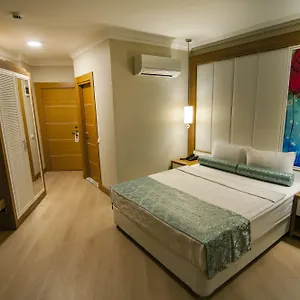 Hotel Exelans